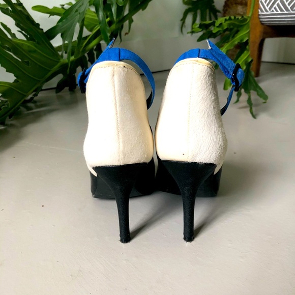 Kenneth Cole Reaction heels - Picture 5 of 5